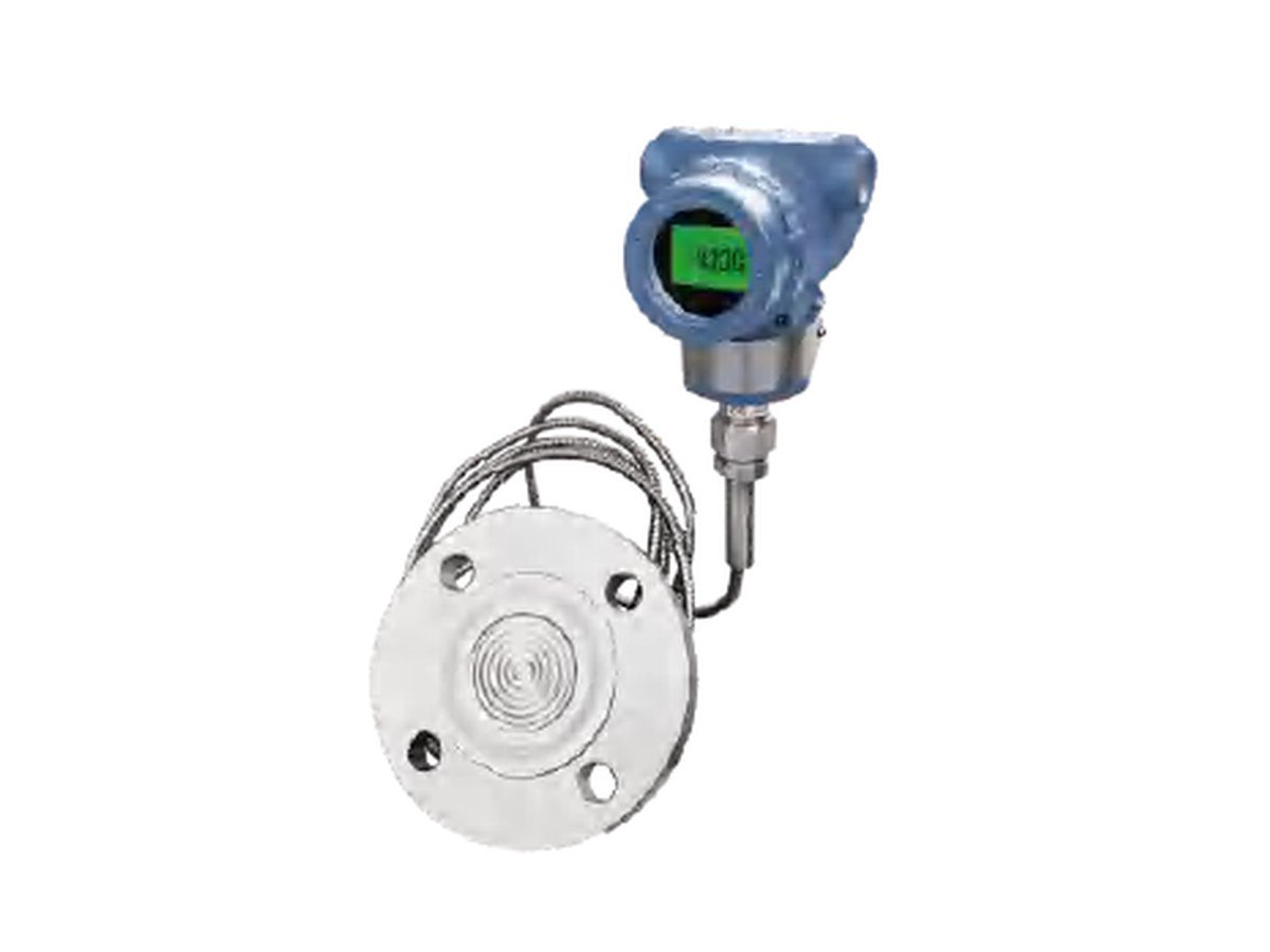 Flange type differential pressure transmitter