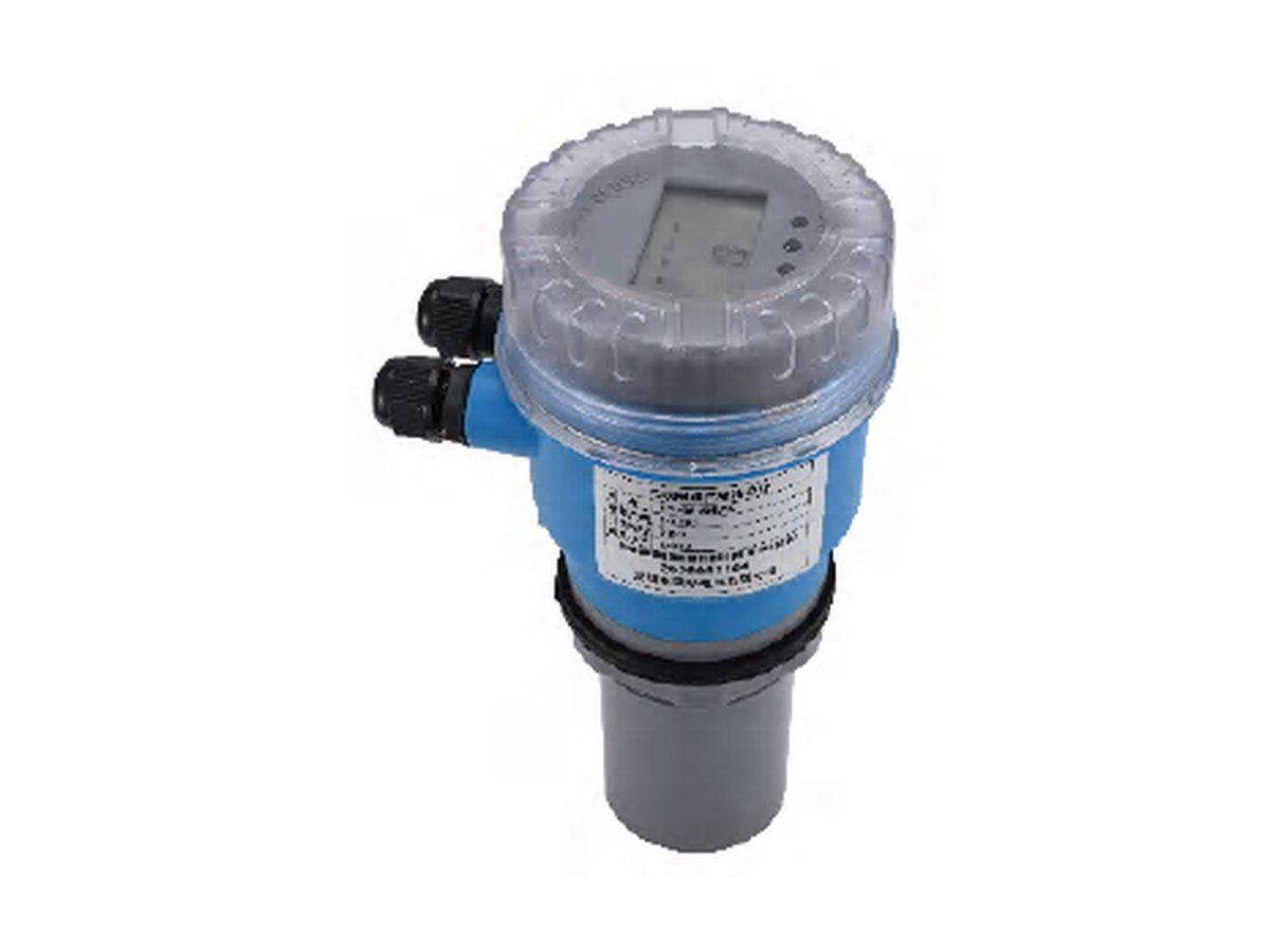 Ultrasonic level transmitter