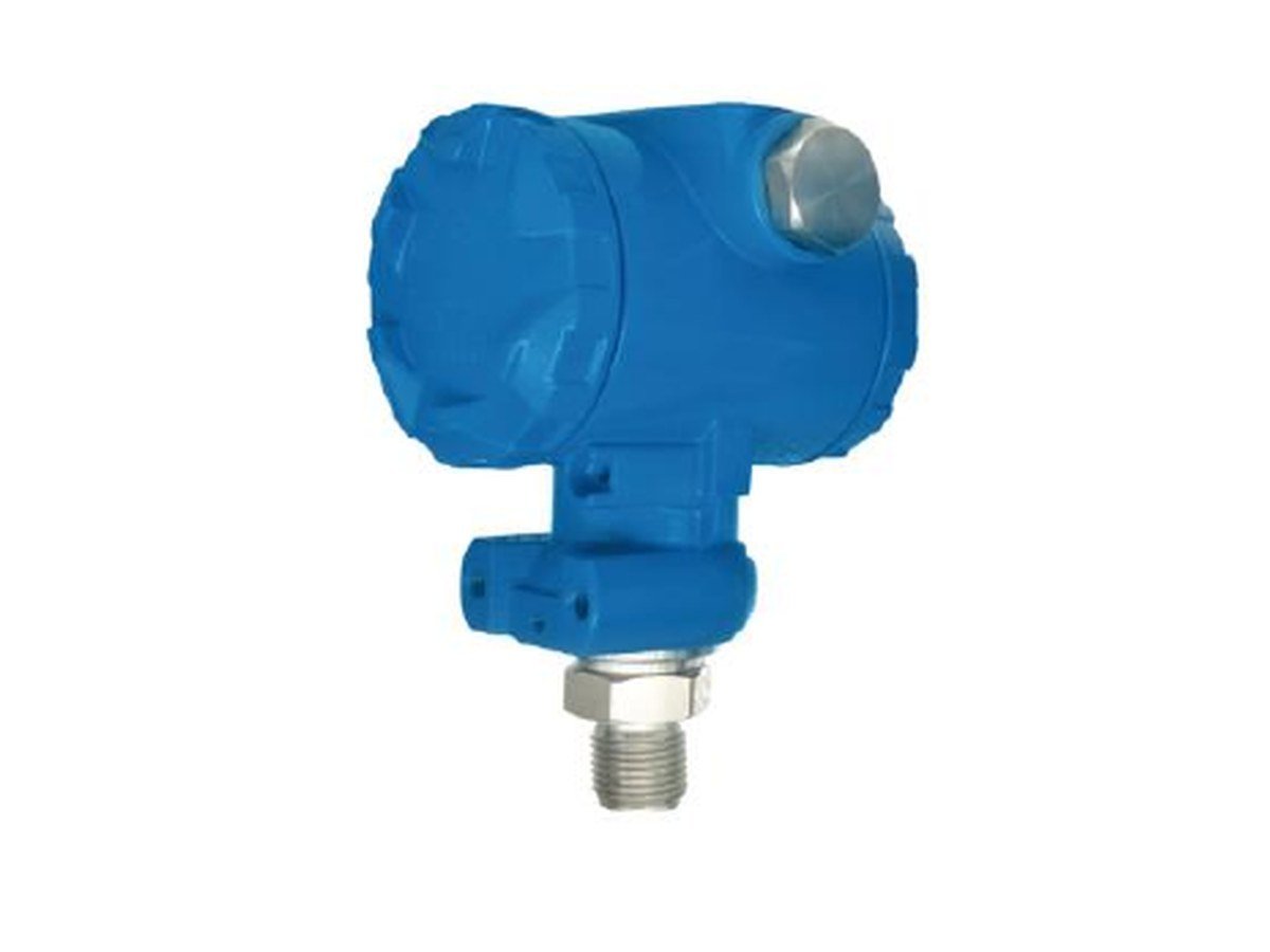 Smart pressure transmitter in field housing