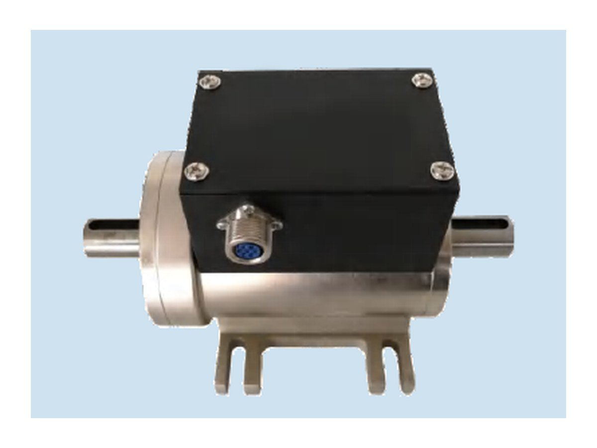 Rotating torque sensor with housing